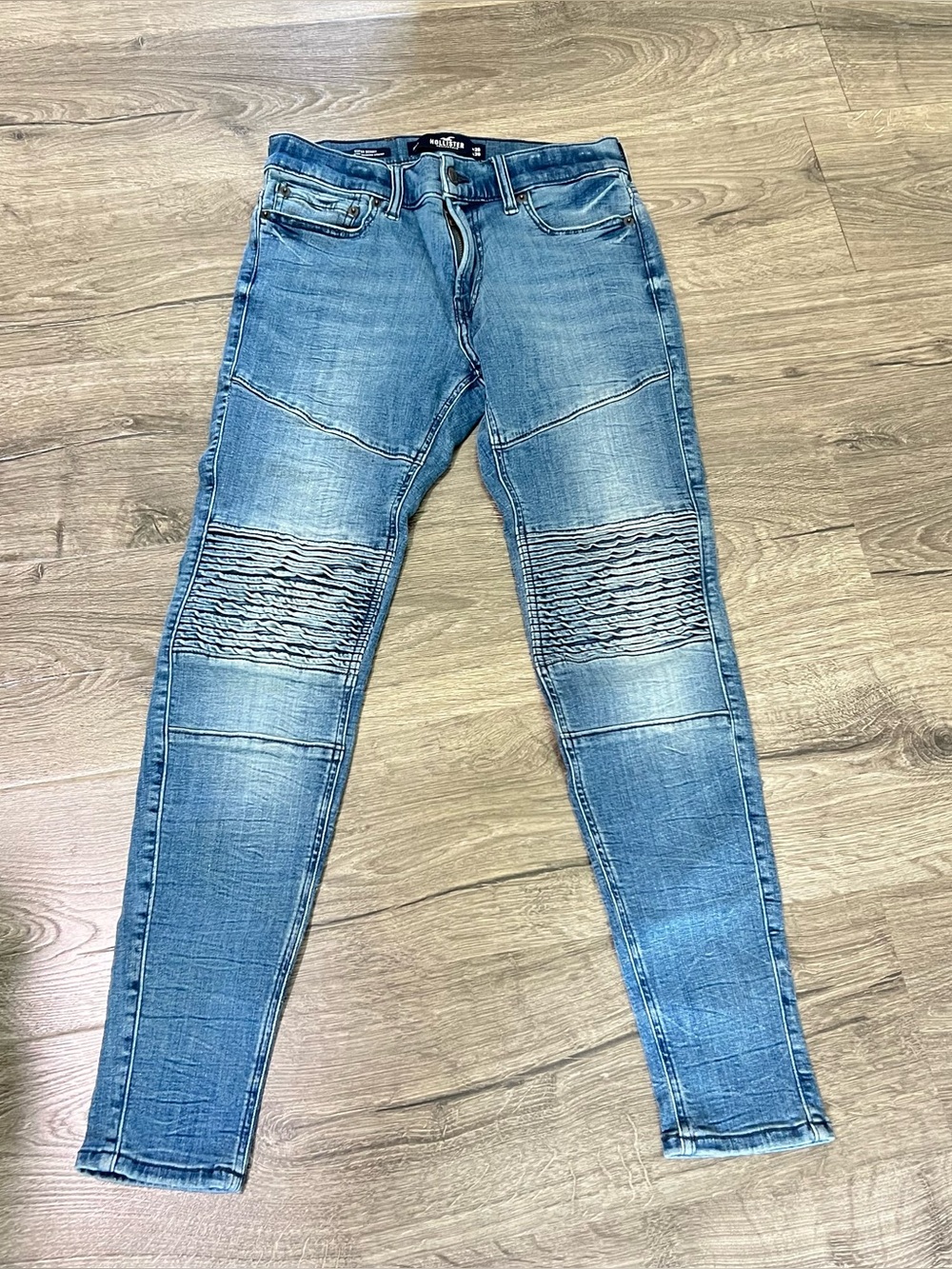 Hollister Co. Men’s Super Skinny Jeans 28W X 30L Advanced Stretch Biker Stitch